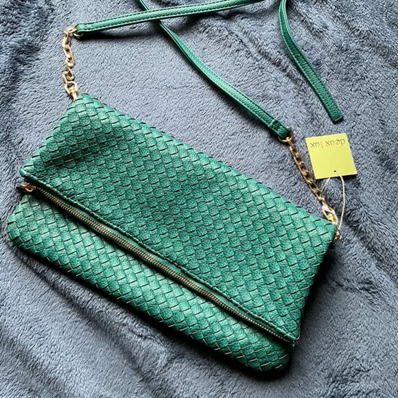 Deux Lux Teal Color Weave Pattern Crossbody Purse Bag NWT - Picture 1 of 4